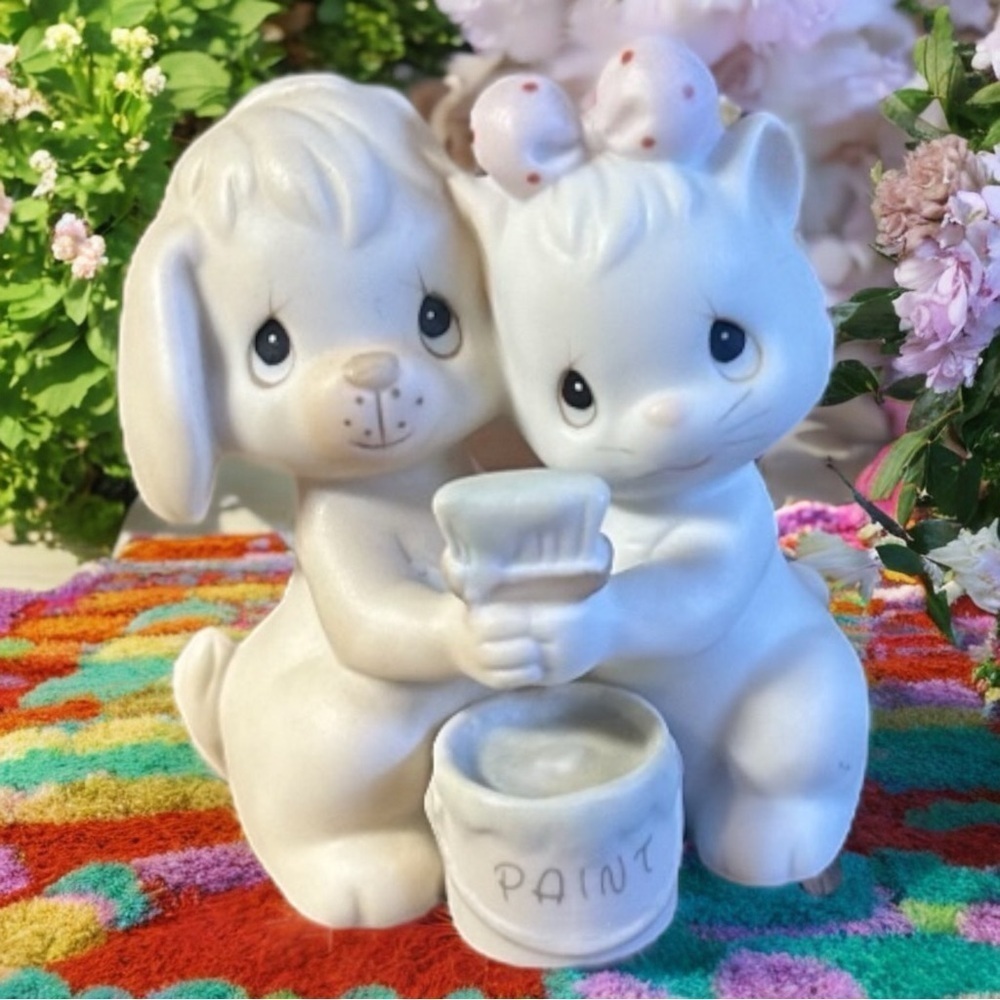 Vintage Precious Moments 1991 True Blue Friends Hugging‎ Ceramic Figurine